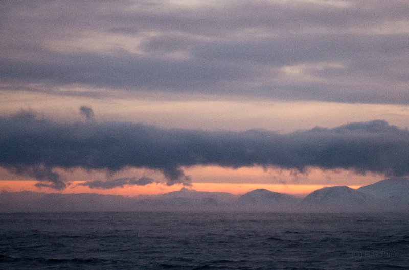 K5IM0489 copy.jpg - Sunrise, north of Hammerfest